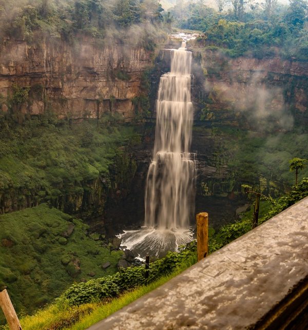 Colombia gotas de vida, una mirada por el espejo líquido del mundo