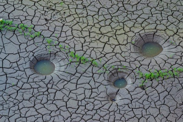 De gota en gota, el agua se agota